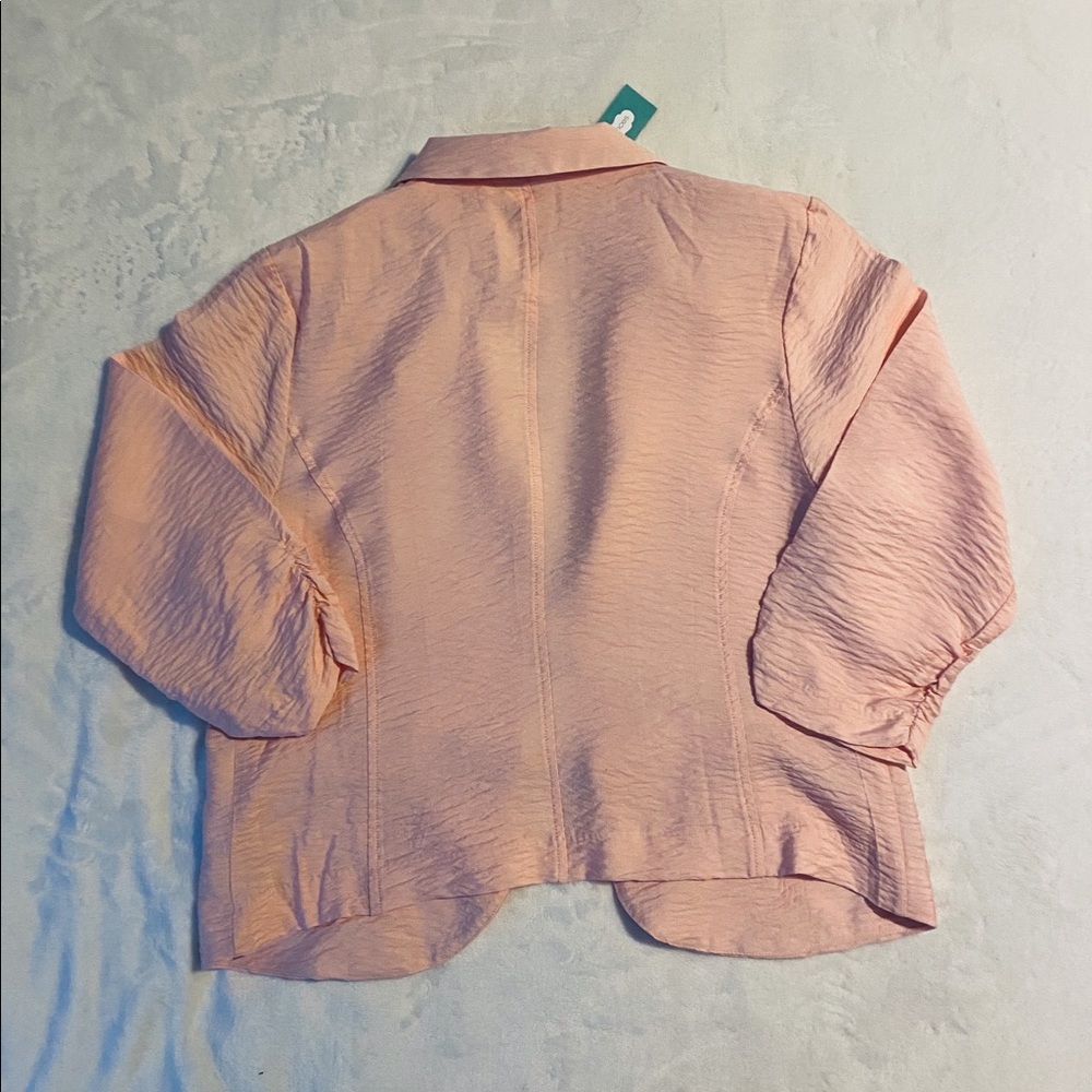 Pretty Lightweight Jacket - Picture 7 of 8
